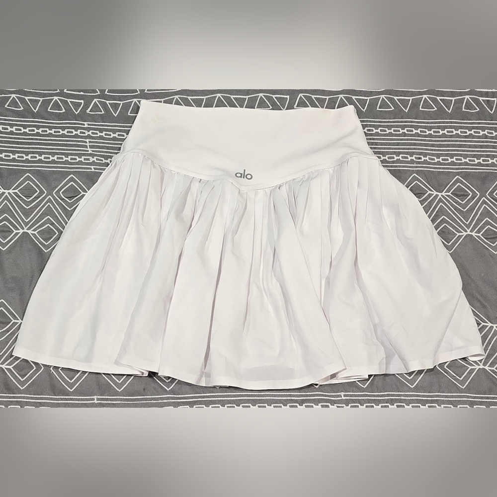 SOLD!!!! Alo Yoga Grand Slam Tennis Skirt Size Small - Picture 5 of 7